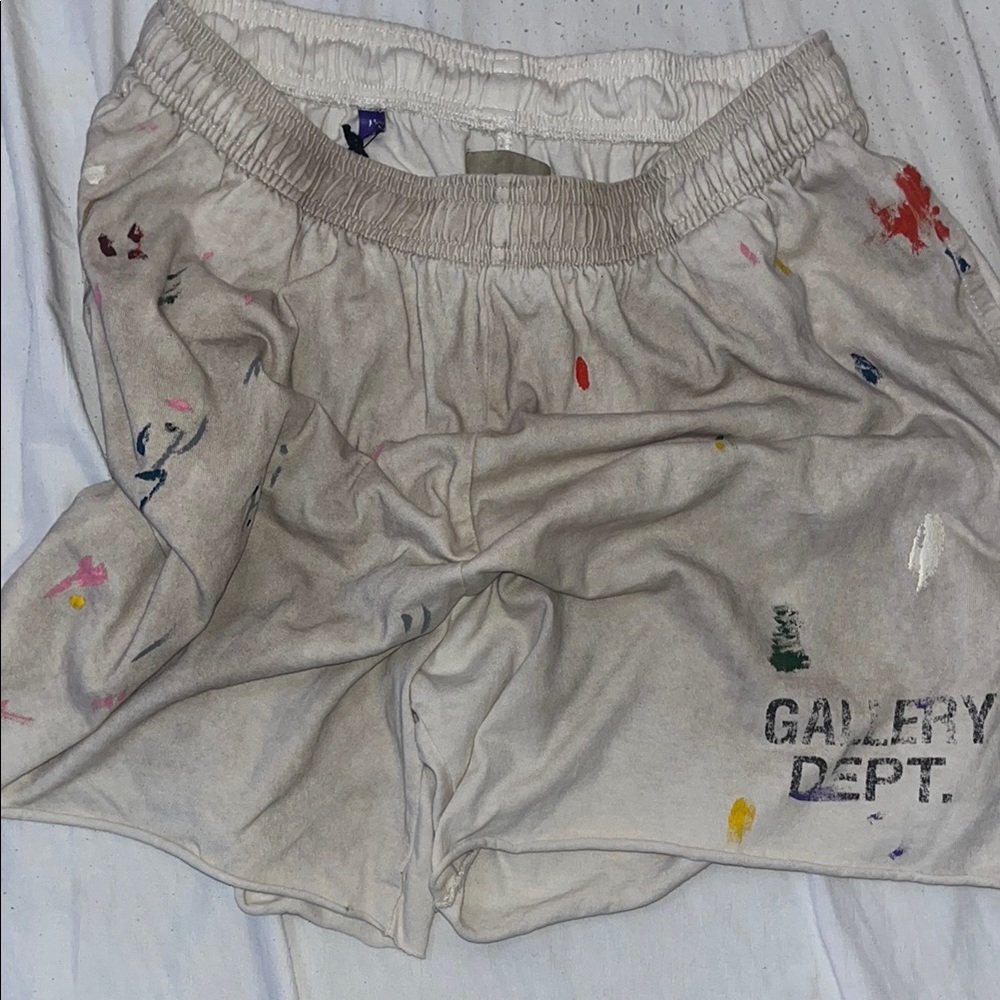 NWT Gallery Dept Shorts